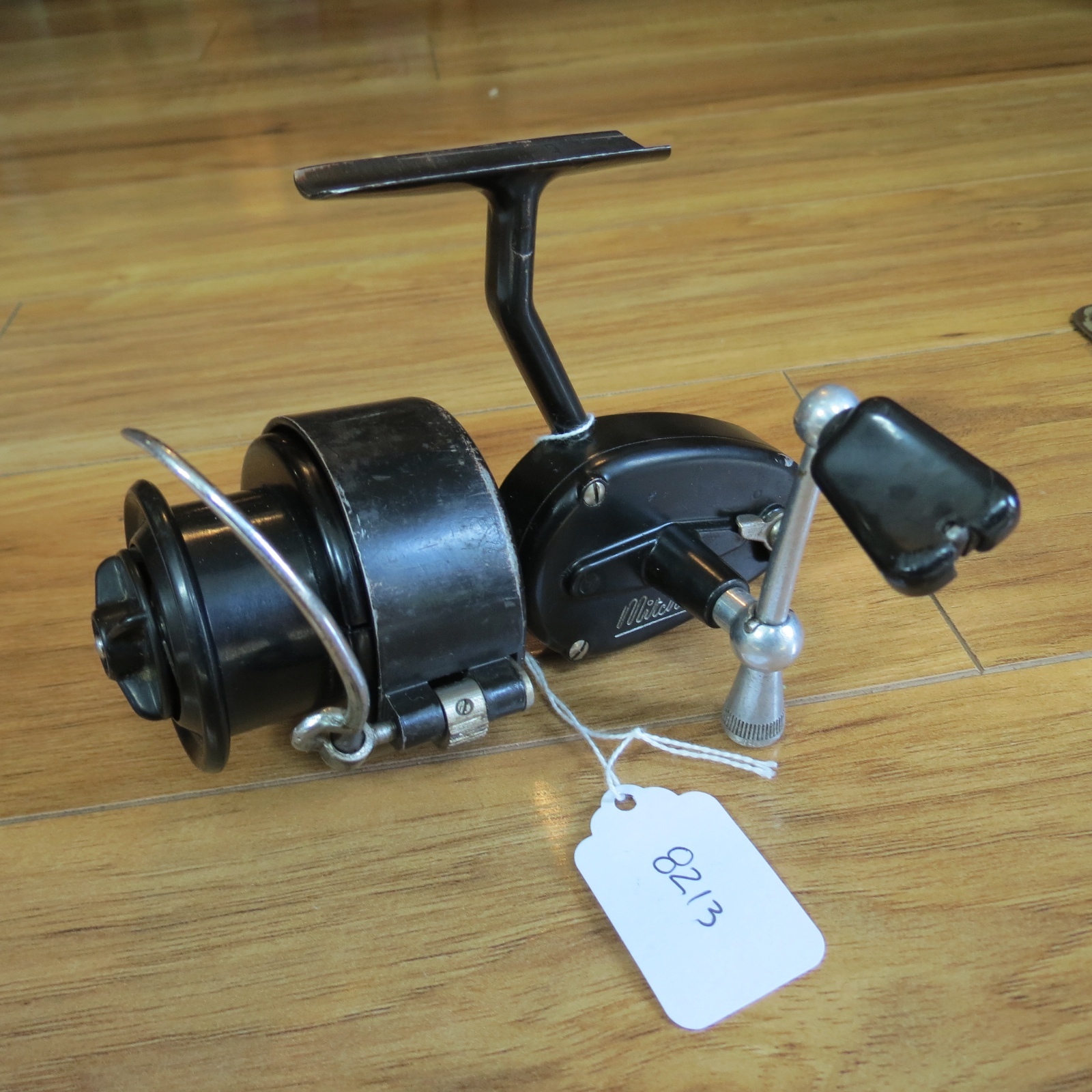 Mitchell half bail early model made in France (lot#8213) Mitchell half bail early model made in France (lot#8213)