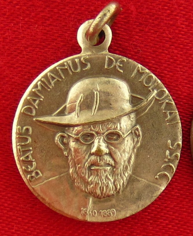 Vintage FATHER DAMIEN Medal BLESSED SAINT SERVANT HUMANITY 1994 MOLOKAI Leprosy Vintage FATHER DAMIEN Medal BLESSED SAINT SERVANT HUMANITY 1994 MOLOKAI Leprosy