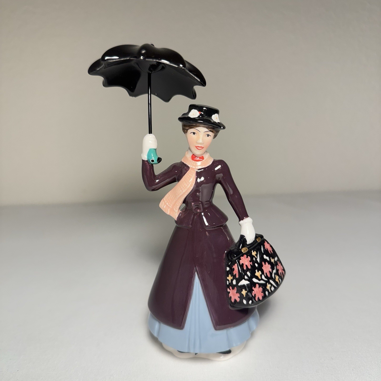 Rare Disney Mary Poppins Porcelain Figurine Brocade Print Bag Rare Disney Mary Poppins Porcelain Figurine Brocade Print Bag