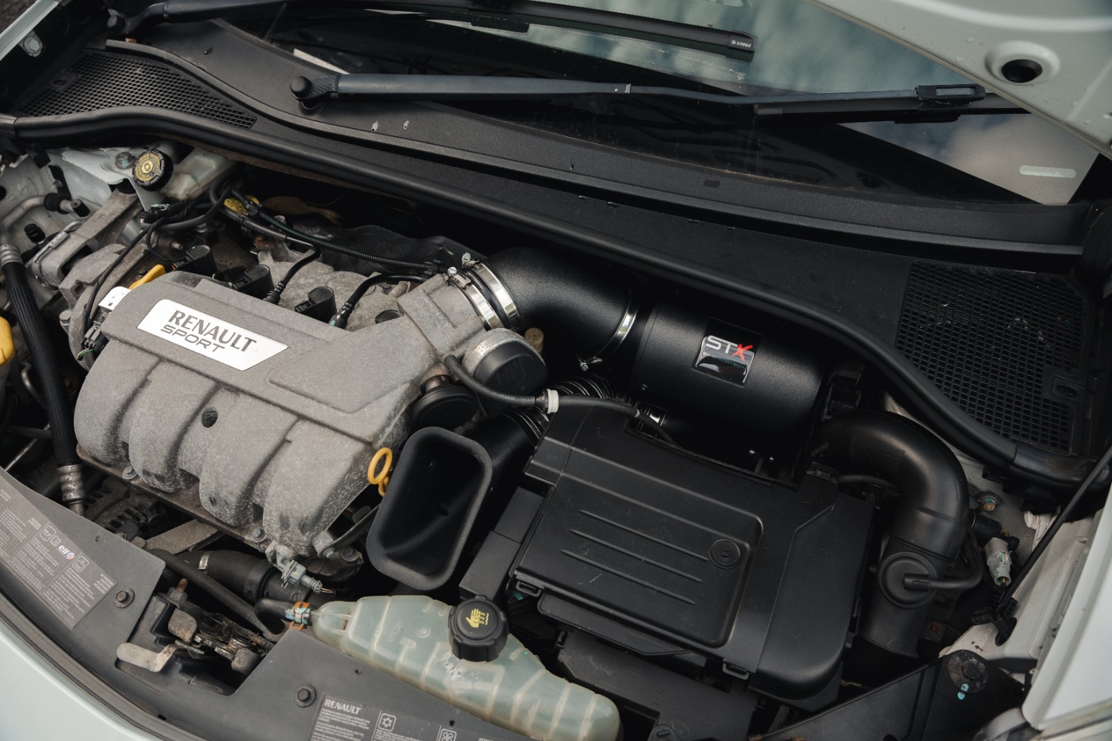 Sprogley Motorsport Enclosed Intake Induction Kit FITS Renault Clio RS 197 & 200
