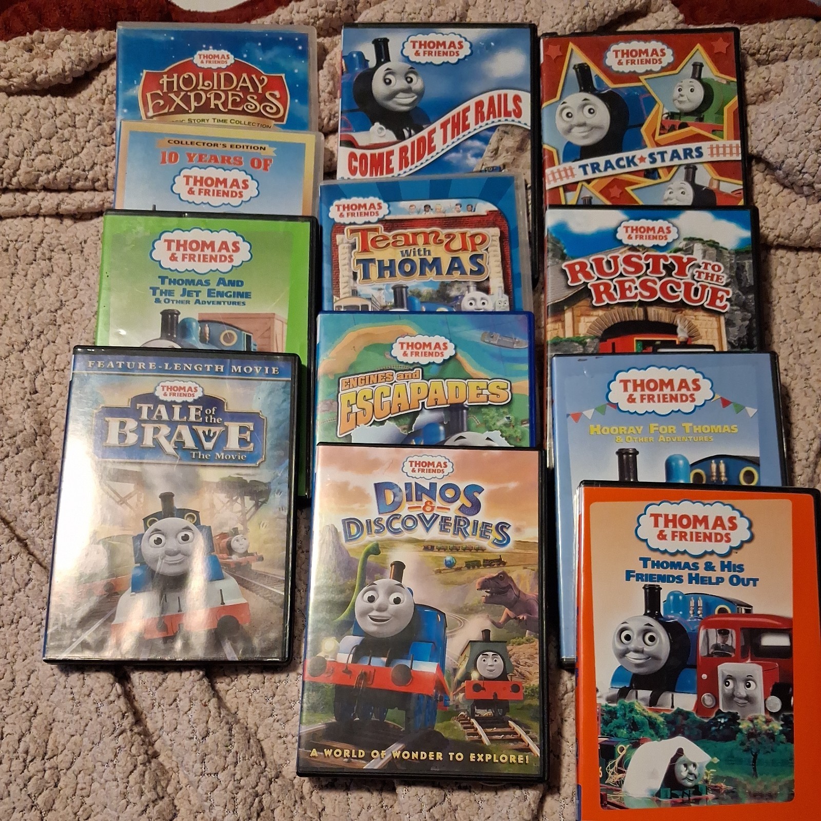 Lot of 12 Thomas The Train & Friends DVD\'s Lot of 12 Thomas The Train & Friends DVD\'s
