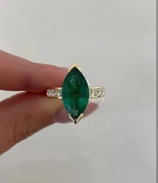 2.30 Ct Marquise Cut Natural Emerald & Diamond Wedding Ring 14K Yellow Gold