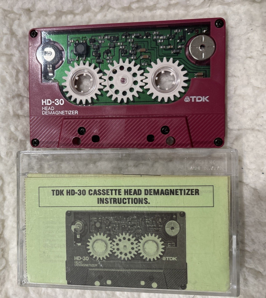 TDK HD 30 Head Demagnetizer Cassette Vintage Audio Tape Deck Cleaner Japan TDK HD 30 Head Demagnetizer Cassette Vintage Audio Tape Deck Cleaner Japan