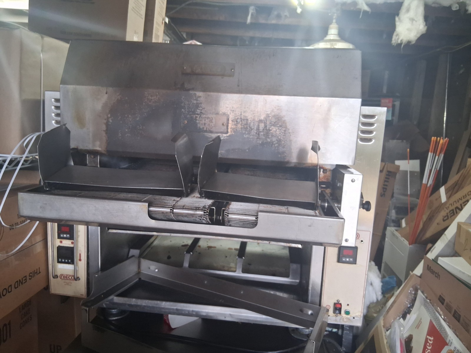 2 - Nieco JF63-2G Automatic Dual Belt Broilers 2 - Nieco JF63-2G Automatic Dual Belt Broilers