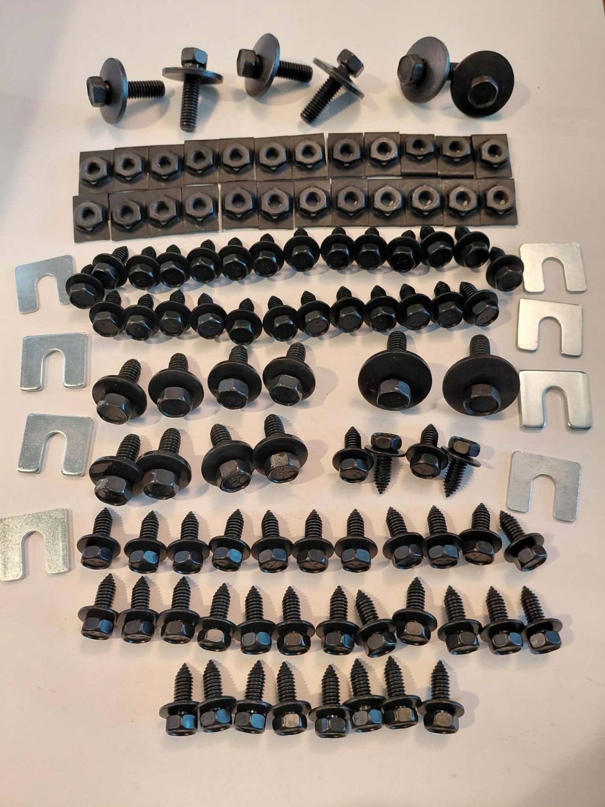 78-87 Chevy GMC Suburban Front End Body Fastener Fender Hood Bolt Kit