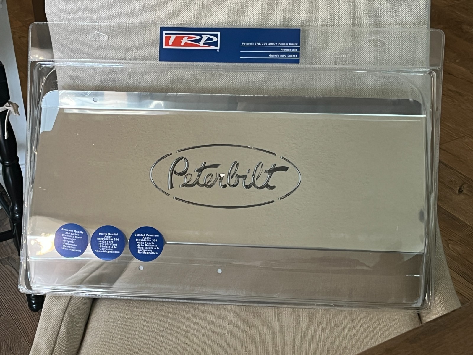 Stainless Steel Fender Guard Below Headlight MD1746 Peterbilt 378/379, 1987 & Up Stainless Steel Fender Guard Below Headlight MD1746 Peterbilt 378/379, 1987 & Up