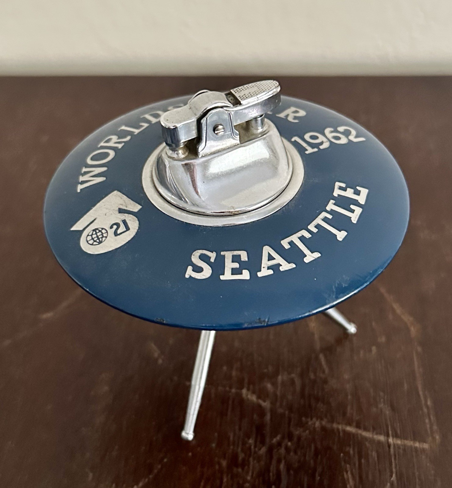 Vintage 1962 Seattle World’s Fair Space Disc UFO Table Lighter MCM Blue Atomic