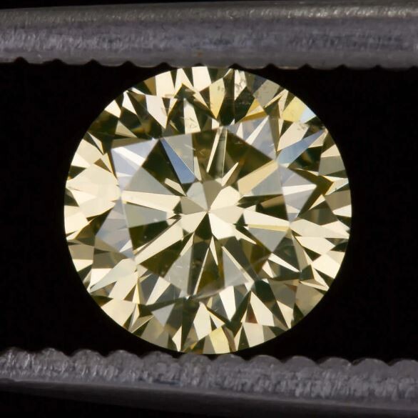 1.87ct fancy light beige Golden champagne round brilliant cut diamond