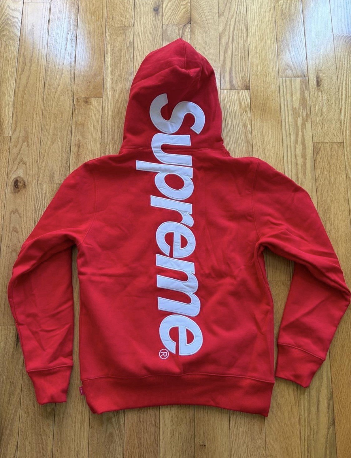 Supreme Men\'s Hoodie Red Size Meduim Supreme Men\'s Hoodie Red Size Meduim
