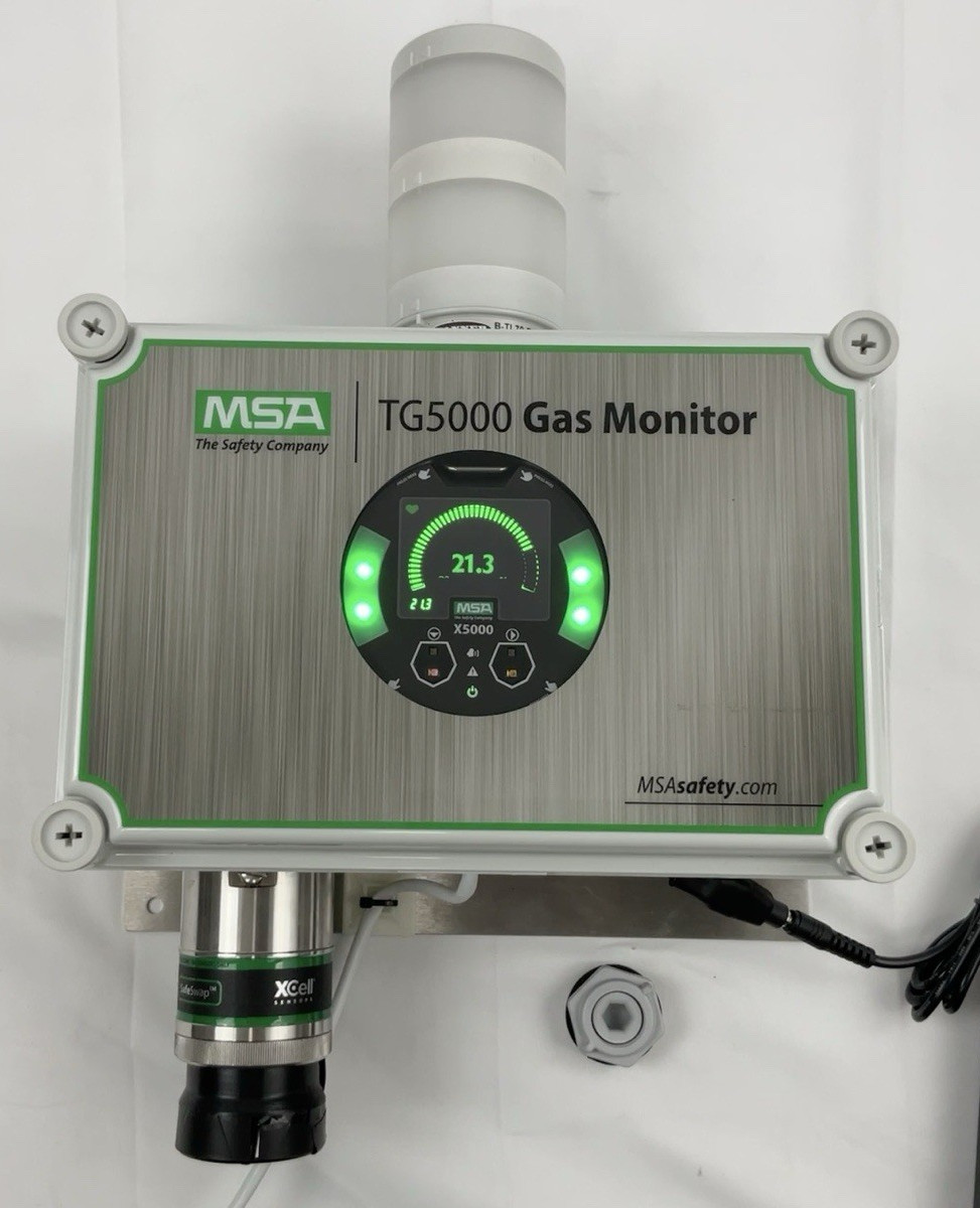 MSA TG5000 Gas Monitor Detector Industrial Safety 5-Gas w/ Banner B-TL70-TC