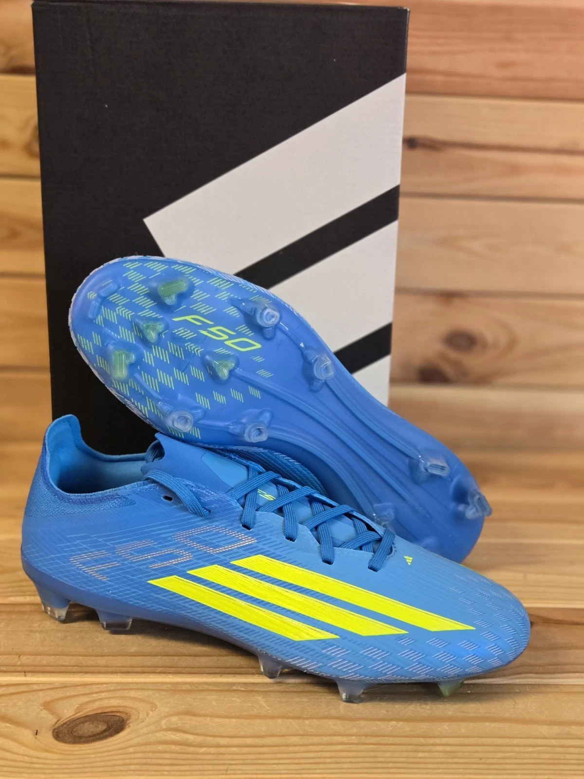 Size 9.5 - adidas F50 PRO FG Men\'s Soccer Shoes Cleats JR8950 Size 9.5 - adidas F50 PRO FG Men\'s Soccer Shoes Cleats JR8950