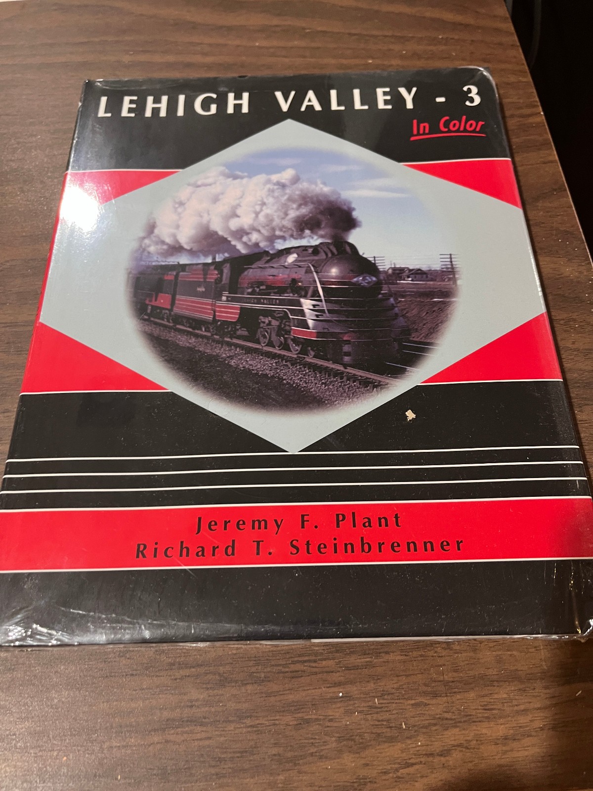 Lehigh Valley Railroad in Color Vol 3 New in Shrinkwrap Lehigh Valley Railroad in Color Vol 3 New in Shrinkwrap