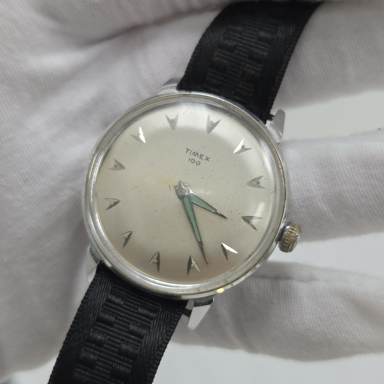 Vintage Timex 100 Mid-Century Classic Mens Watch Mechanical Wind Up 36mm Rare Vintage Timex 100 Mid-Century Classic Mens Watch Mechanical Wind Up 36mm Rare