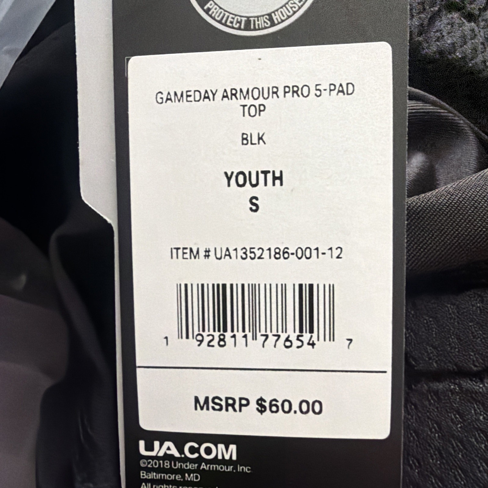 Under Armour Game Day Armour Pro 5-Pad Top Youth small Black Under Armour Game Day Armour Pro 5-Pad Top Youth small Black