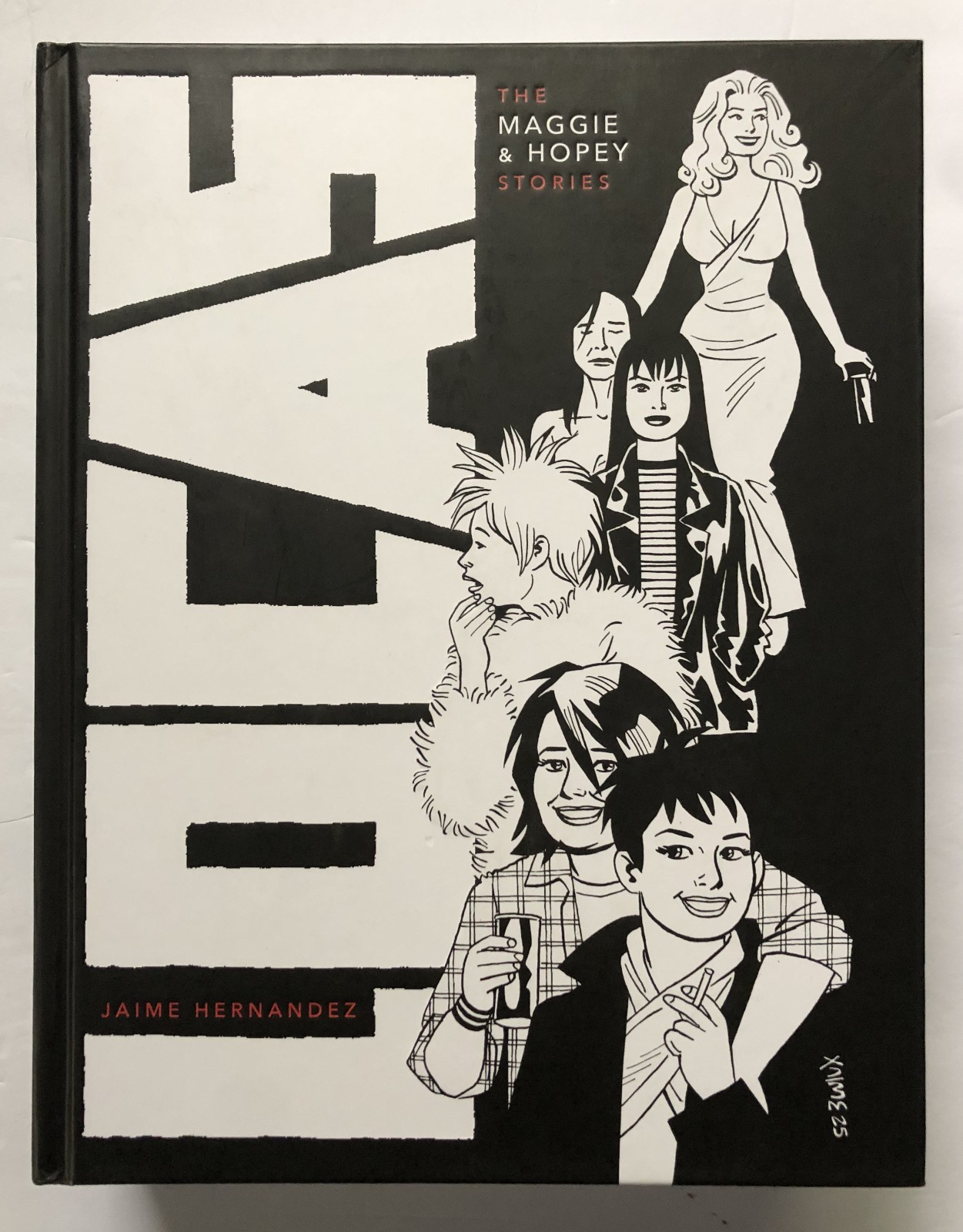 LOCAS: The Maggie & Hopey Stories LOVE & ROCKETS (2026) HC Jaime Hernandez LOCAS: The Maggie & Hopey Stories LOVE & ROCKETS (2026) HC Jaime Hernandez