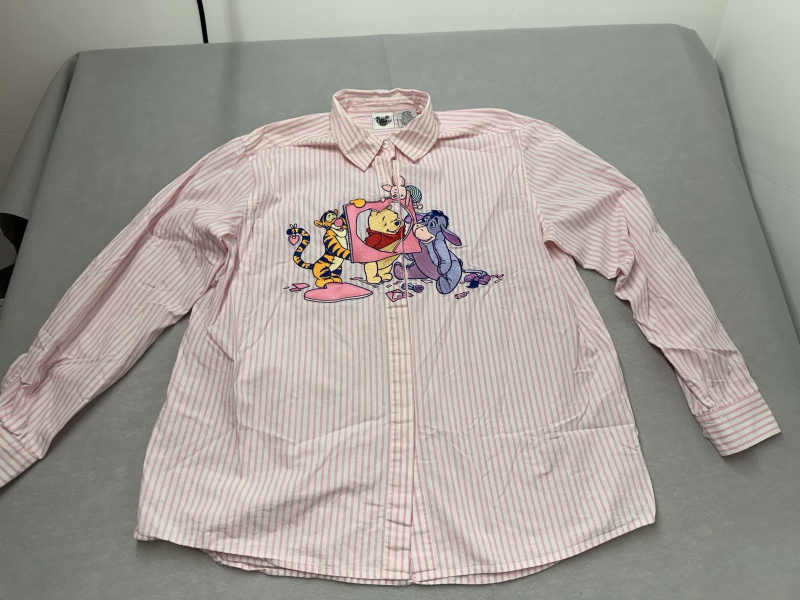 Vintage Disney Catalog Pooh Embroidered Shirt XL Tigger Eeyore Pink