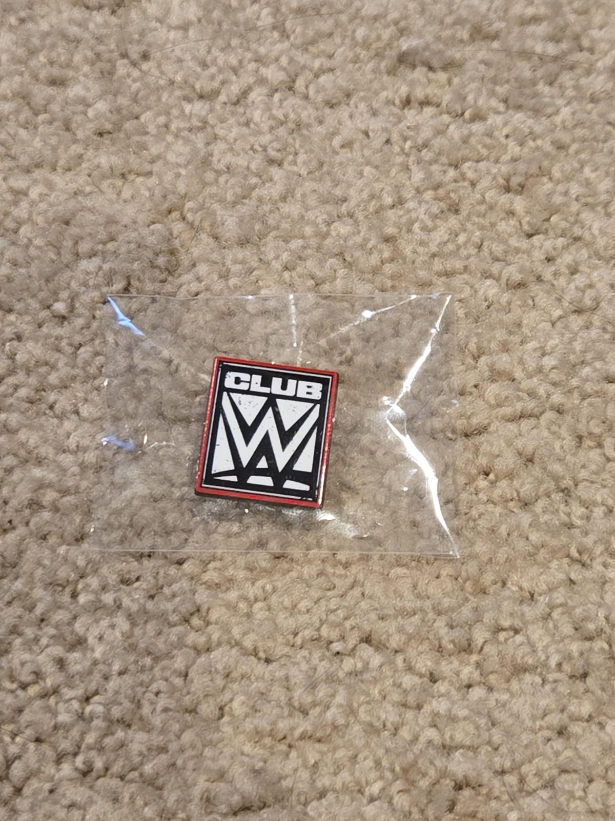 Club WWE Enamel Pin Wrestlemania 42 (2026 Las Vegas) RARE Event Exclusive Club WWE Enamel Pin Wrestlemania 42 (2026 Las Vegas) RARE Event Exclusive