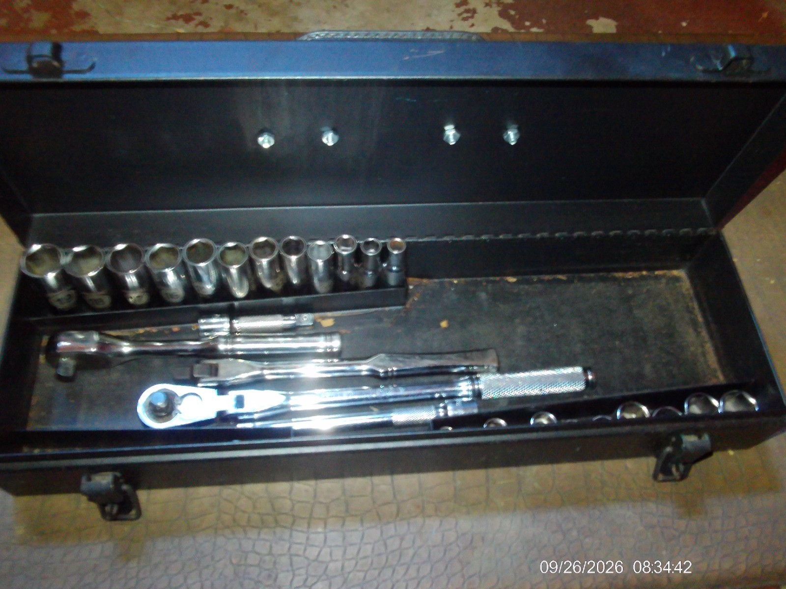 Armstrong Tools USA 29 pc 3/8” Drive 8-19 mm 6 pt Socket set Armstrong Tools USA 29 pc 3/8” Drive 8-19 mm 6 pt Socket set