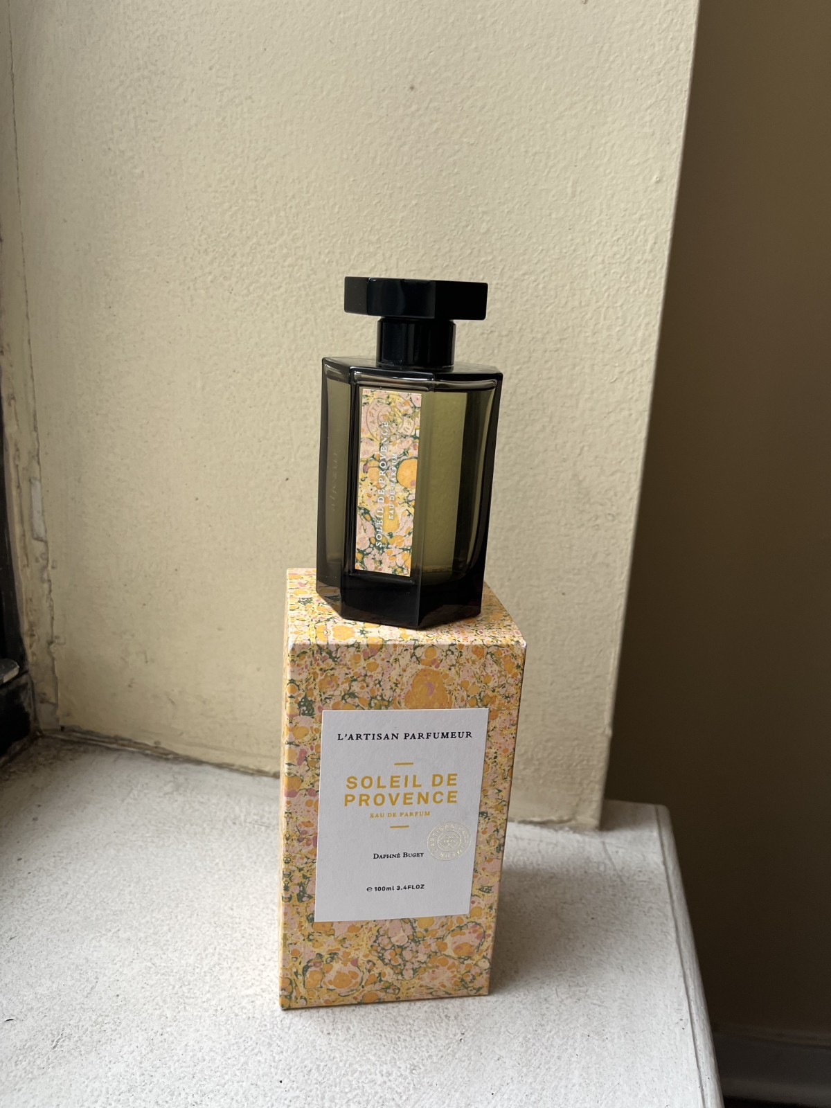 Soleil de Provence by L\'Artisan Parfumeur, Eau de Parfum. 100ml almost full Soleil de Provence by L\'Artisan Parfumeur, Eau de Parfum. 100ml almost full
