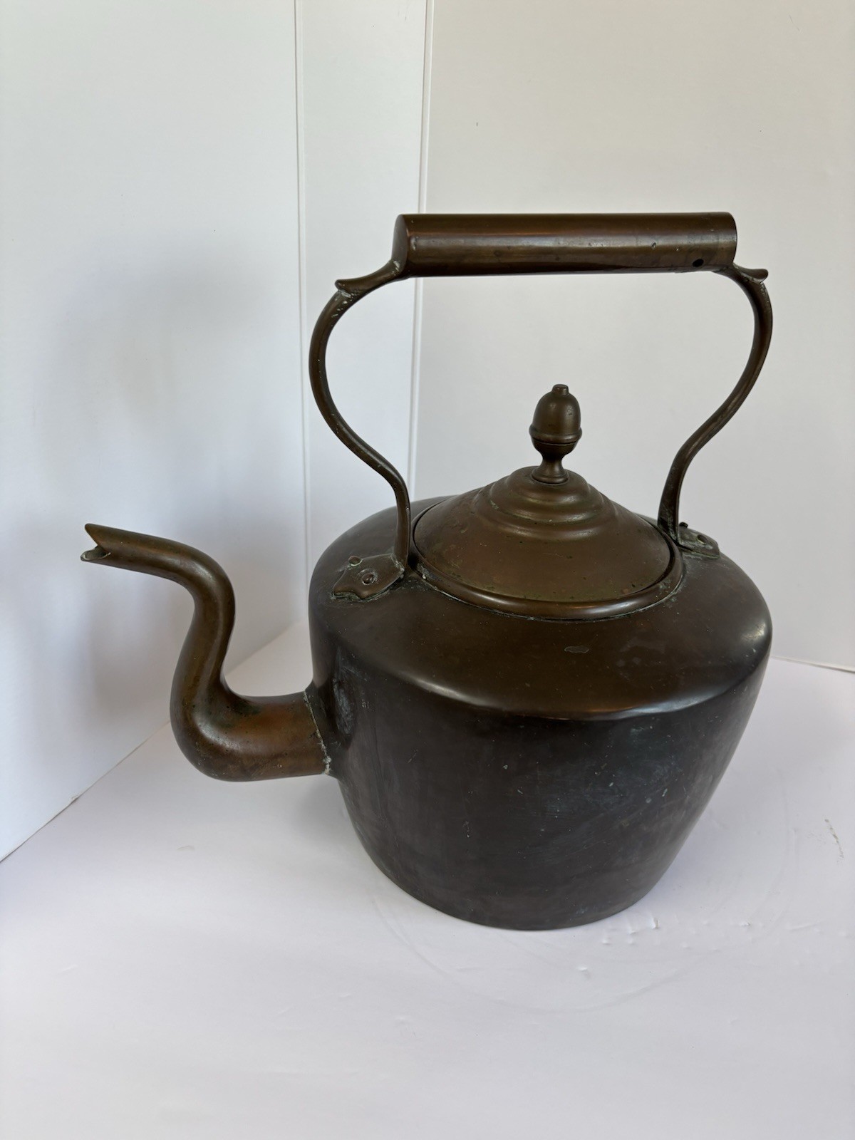 Antique Copper Goosè Neck Spout Tea Kettle Dove Tailed Seams W/Acorn Finial Antique Copper Goosè Neck Spout Tea Kettle Dove Tailed Seams W/Acorn Finial