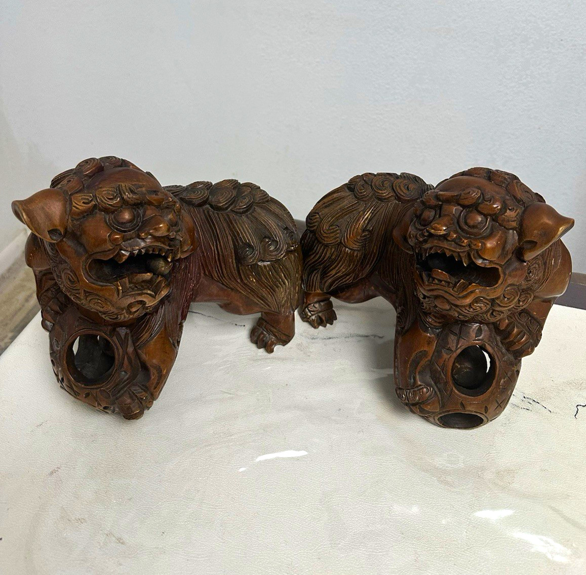 Chinese Guardian Lion Foo Dog Figurines Statues Pair, Brown Chinese Guardian Lion Foo Dog Figurines Statues Pair, Brown