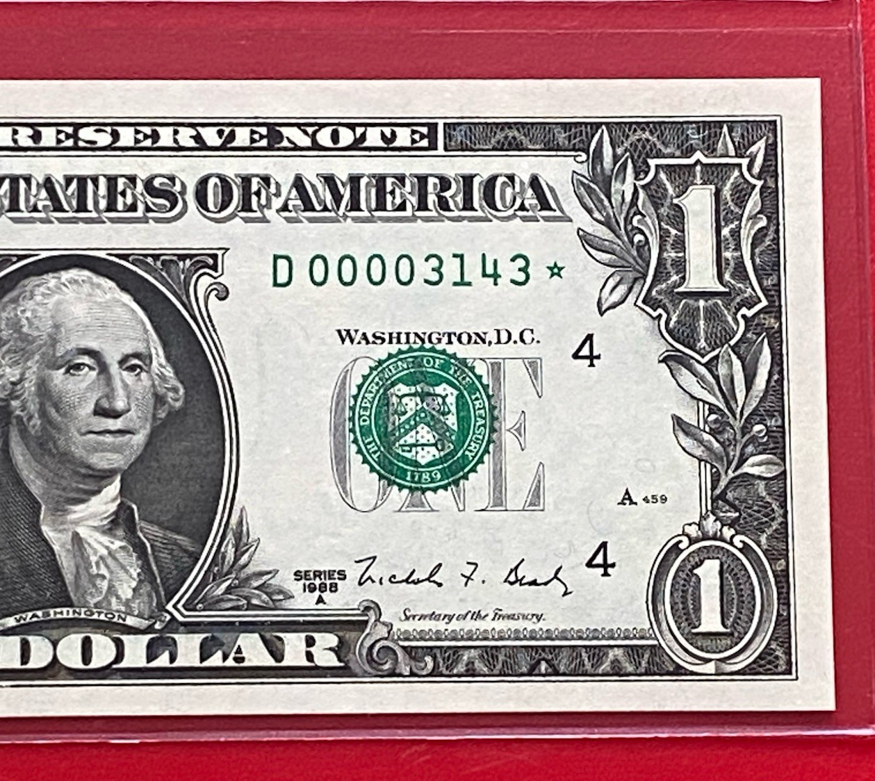 1988 A STAR NOTE $1 DOLLAR BILL ( CLEVELAND D ) Low Serial Number UNCIRCULATED 1988 A STAR NOTE $1 DOLLAR BILL ( CLEVELAND D ) Low Serial Number UNCIRCULATED