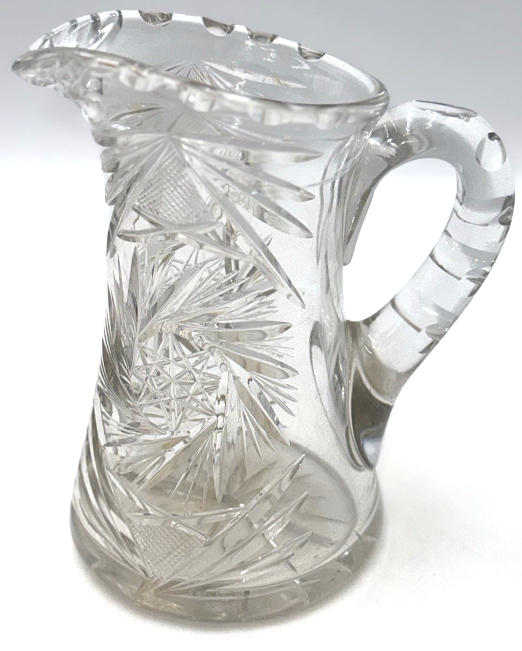 TESTED GLOWS J Hoare Whirling Star Cut Glass Pitcher 7\