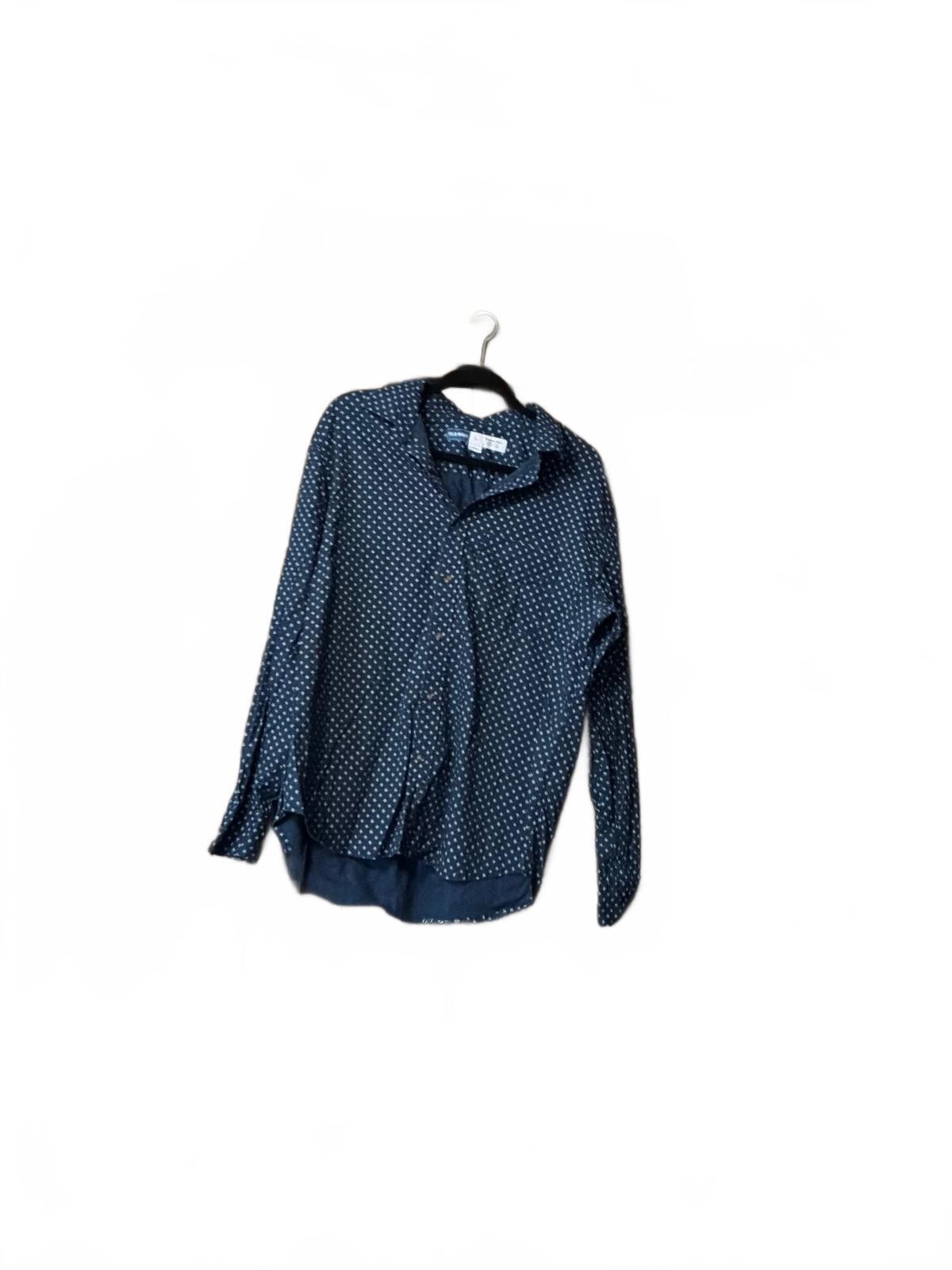 Old Navy Men’s Large Everyday Shirt Regular Fit Built-In Flex Navy Print Old Navy Men’s Large Everyday Shirt Regular Fit Built-In Flex Navy Print