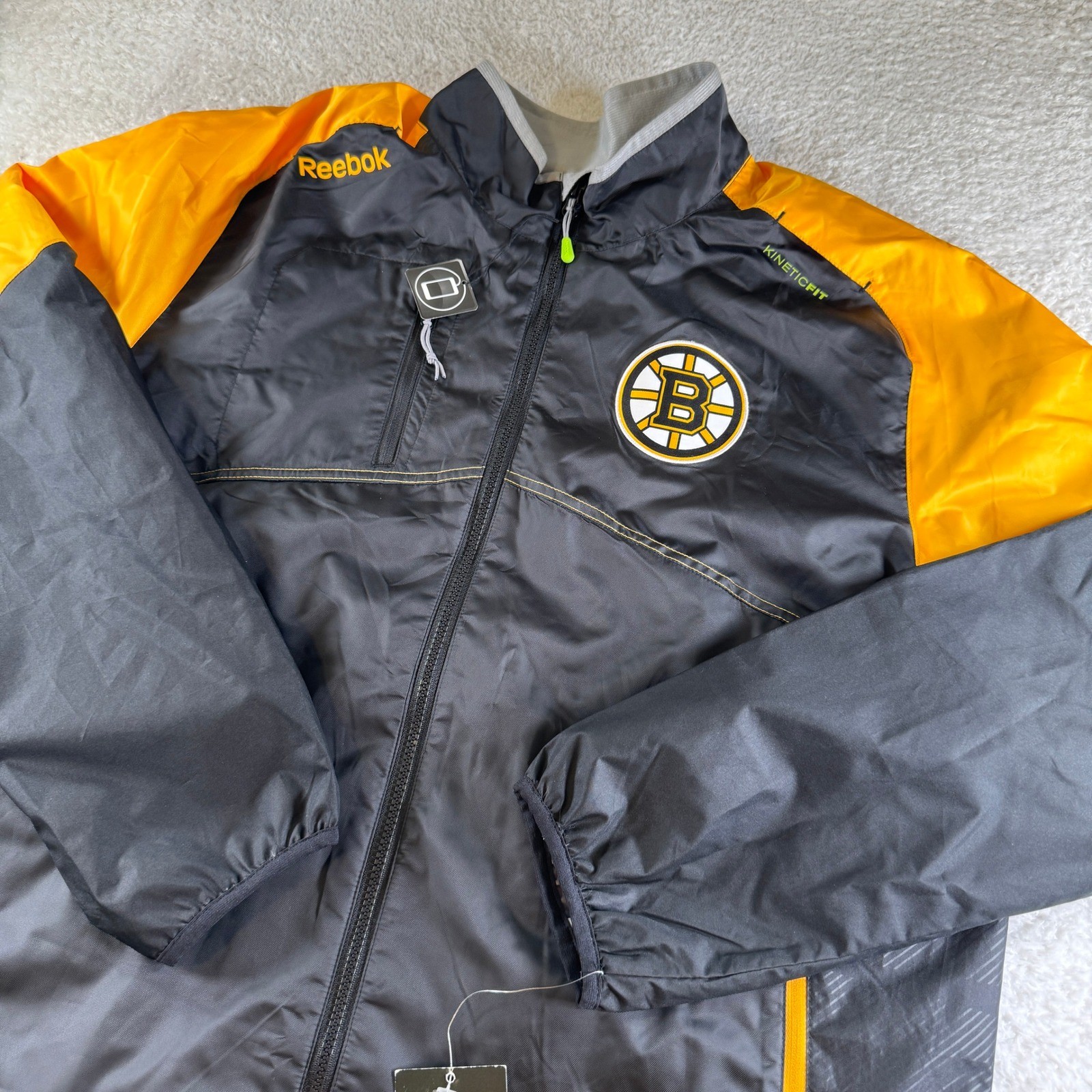Reebok Boston Bruins Jacket Mens Large Black Gold NEW NHL Center Ice Collection Reebok Boston Bruins Jacket Mens Large Black Gold NEW NHL Center Ice Collection