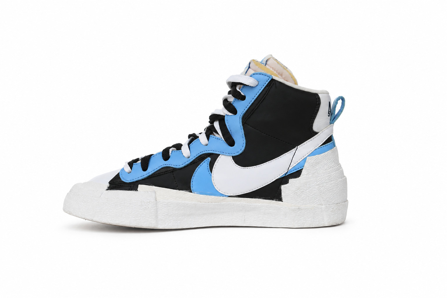 Size 10 - sacai x Nike Blazer Mid Black Blue Size 10 - sacai x Nike Blazer Mid Black Blue