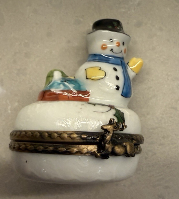LIMOGES SNOWMAN TRINKET BOX PEINT MAIN FRANCE NEW LIMOGES SNOWMAN TRINKET BOX PEINT MAIN FRANCE NEW