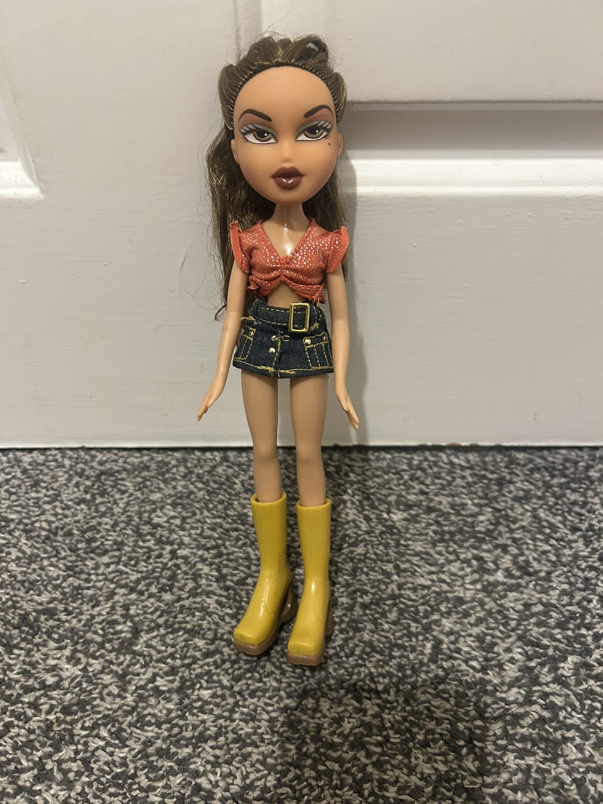 Bratz Vintage 2001 First Edition Xpress It Yasmin Doll Bratz Vintage 2001 First Edition Xpress It Yasmin Doll