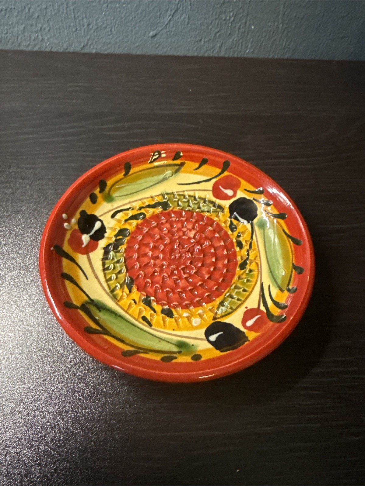 Pier 1 Ceramic Garlic Grater Plate Pier 1 Ceramic Garlic Grater Plate