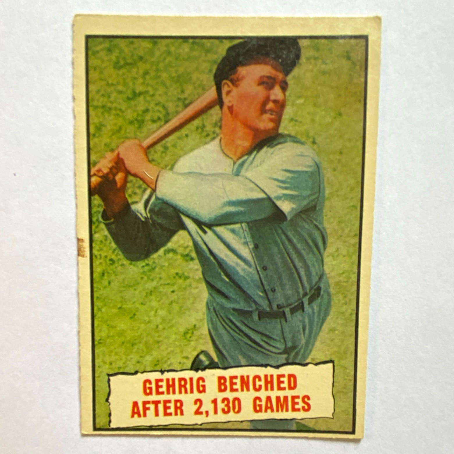 Topps 1961 #405 Lou Gehrig, Yankees, Benched After 2,130 games, VG-EX Topps 1961 #405 Lou Gehrig, Yankees, Benched After 2,130 games, VG-EX