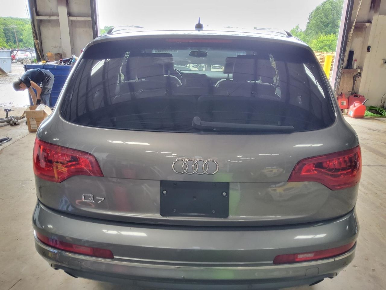 (LOCAL PICKUP ONLY) Trunk/Hatch/Tailgate With Spoiler Fits 10-15 AUDI Q7 292167