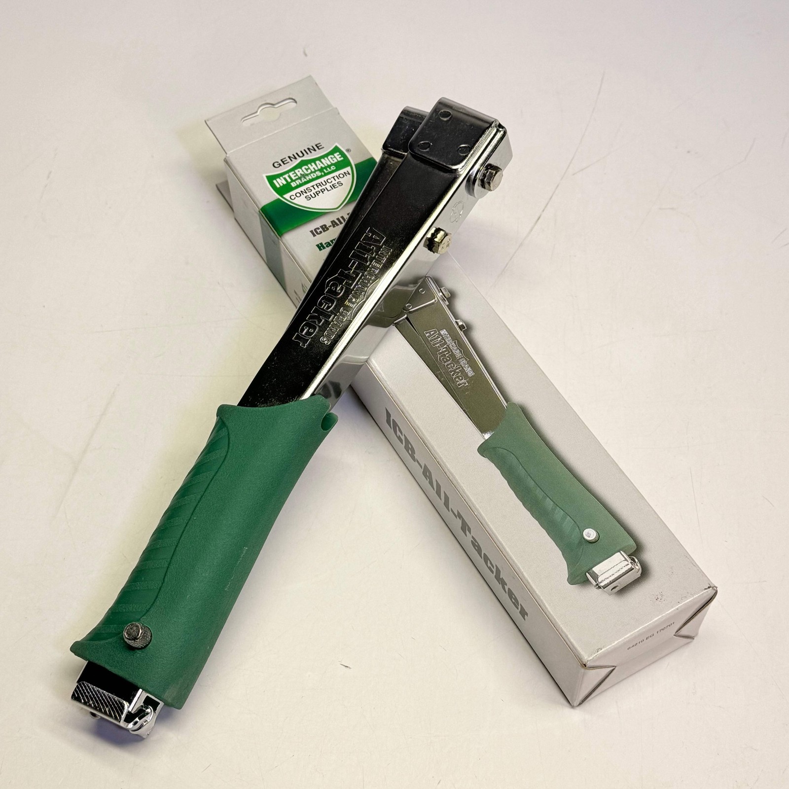 INTERCHANGE BRANDS Hammer Tacker ICB-A11 168 Staples Capacity Green 64210