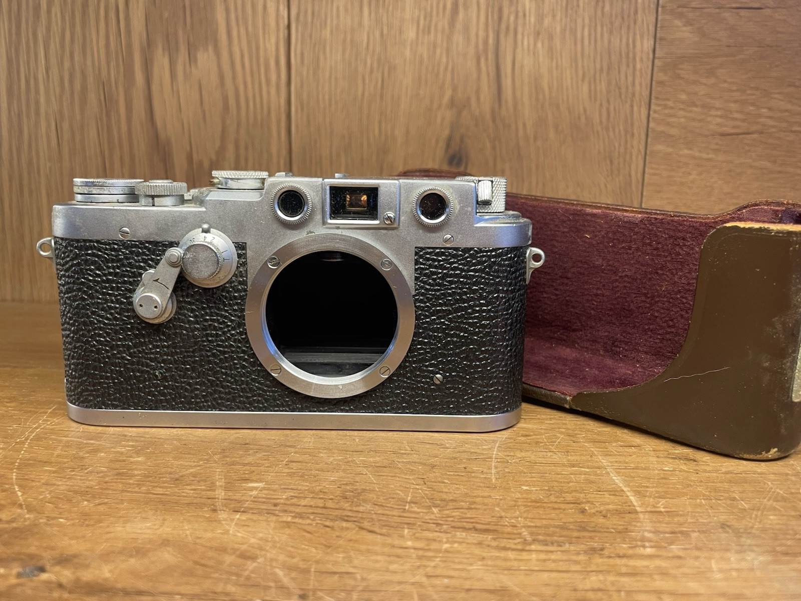 *Rare : For Parts As-is* Leotax Flagship Model FV Rangefinder Film Camera /Japan