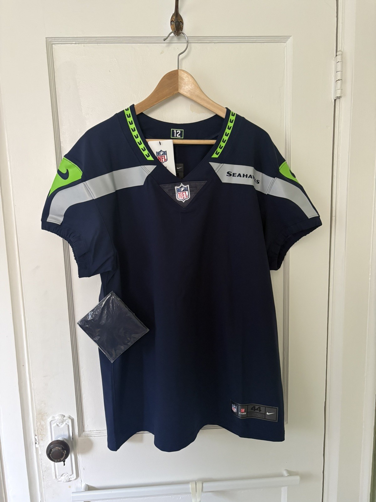 Nike Seattle Seahawks Elite Jersey Size 44 Navy Nike Seattle Seahawks Elite Jersey Size 44 Navy