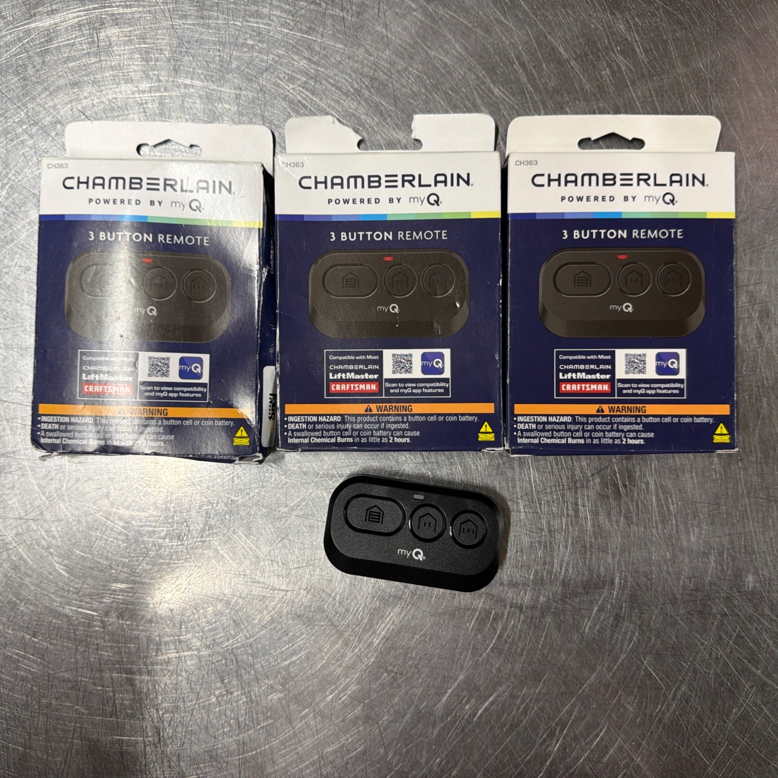 (Lot 4x) 3x New Chamberlain myQ CH363 3-Button Garage Door Remotes & 1x No Box (Lot 4x) 3x New Chamberlain myQ CH363 3-Button Garage Door Remotes & 1x No Box