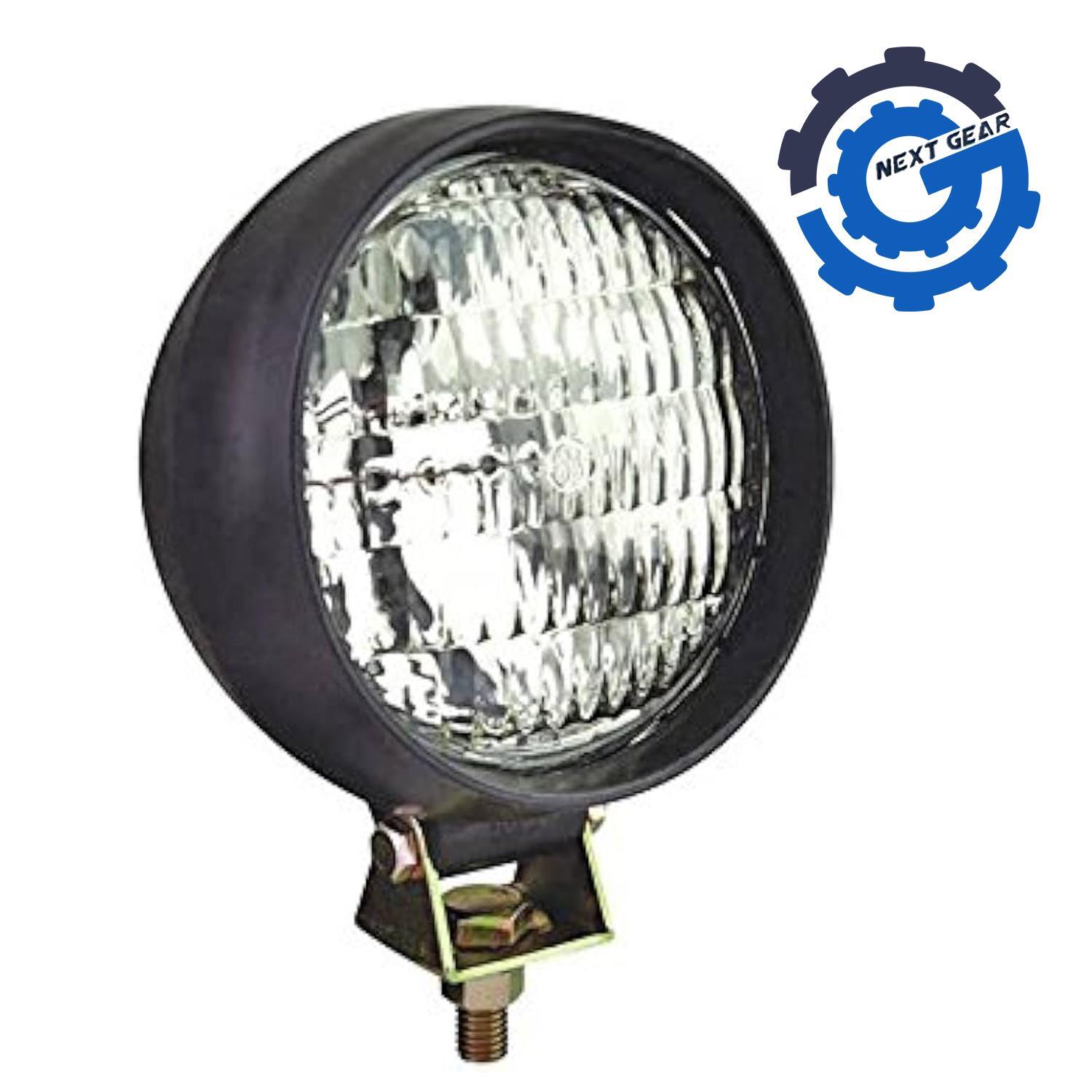 New Optronics Round Tractor Light 4.75