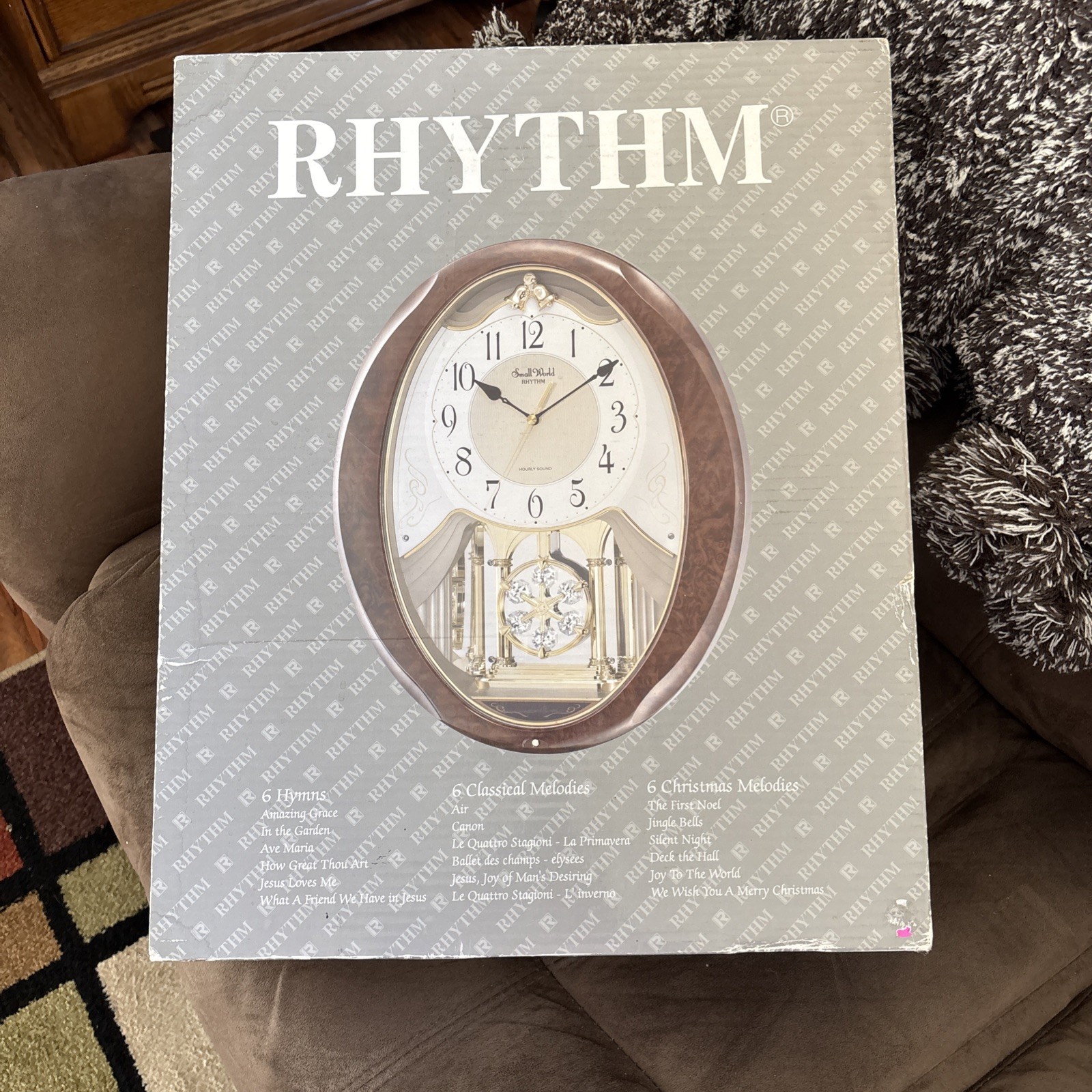 Rhythm Small World 4MJ899WD23 Wood Grain Clock Musical 18 Melodies Rhythm Small World 4MJ899WD23 Wood Grain Clock Musical 18 Melodies