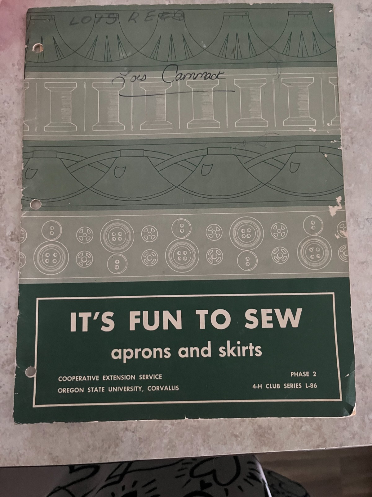 collectible books vintage 1961 4-H Sewing Instructional book