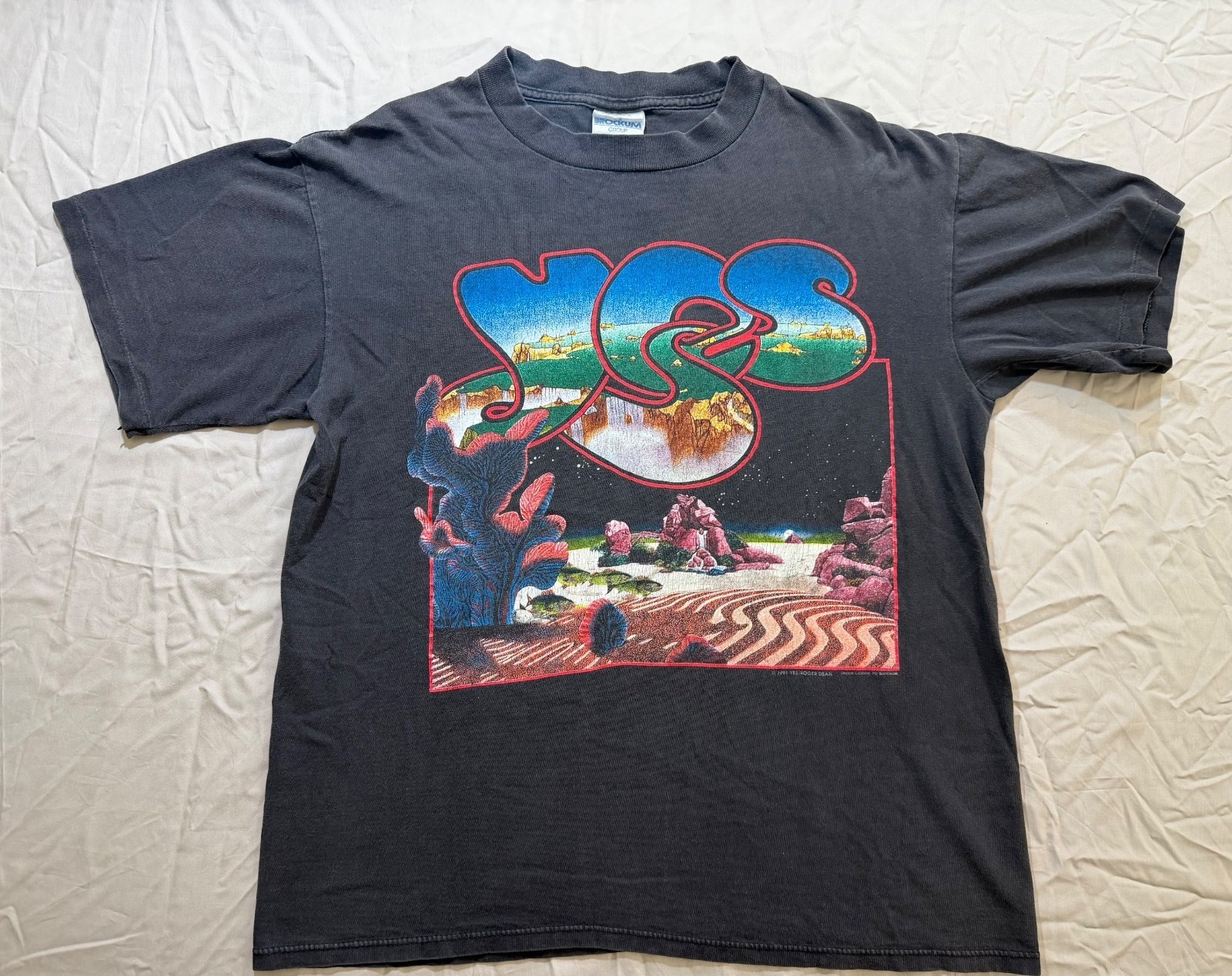 Vintage 1991 YES Union World Tour T Shirt Brockum Roger Dean Made USA Large Vintage 1991 YES Union World Tour T Shirt Brockum Roger Dean Made USA Large