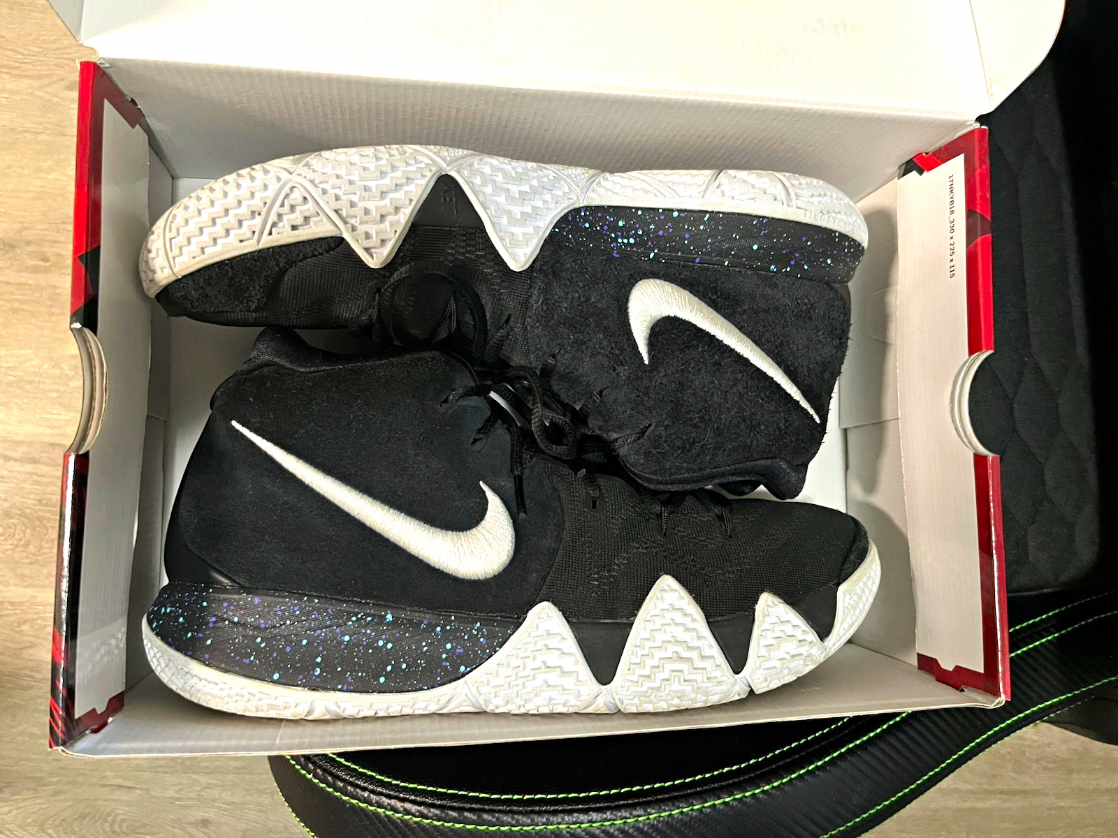 Nike Kyrie 4 Black/White “Ankle Taker” Men’s Size 11 with Box Nike Kyrie 4 Black/White “Ankle Taker” Men’s Size 11 with Box