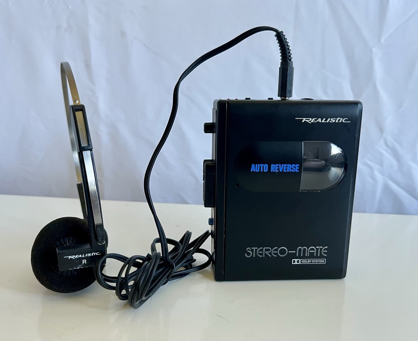Realistic Stereo-Mate SCP-35 Cassette Player & Nova 34 Headphones Bundle TESTED