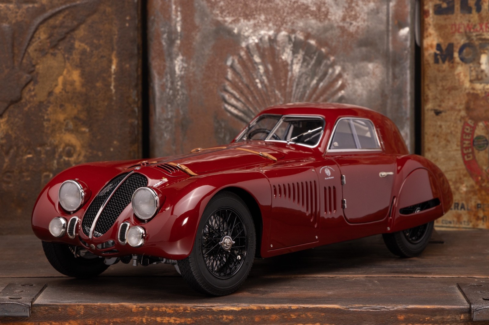 1938 Alfa Romeo 8C 2900B Speciale Touring Coupe [CMC] 1:12 scale