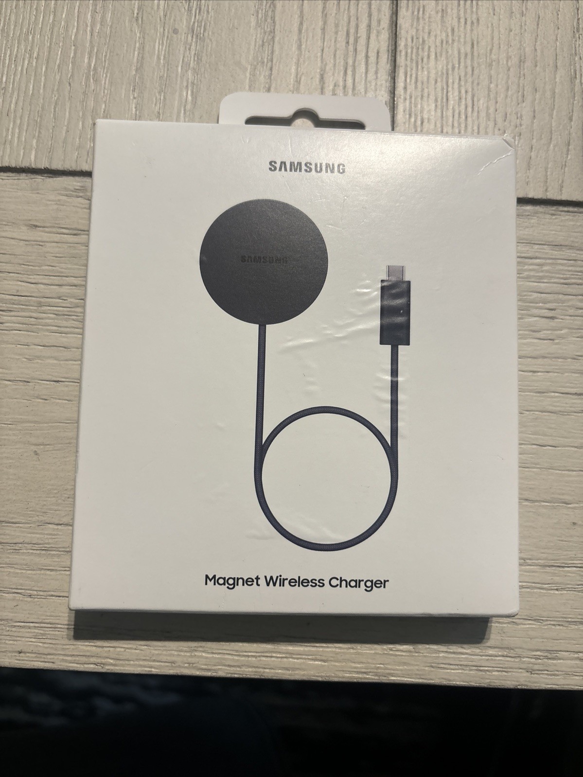 Genuine Samsung - Magnet Wireless Charger - Dark Gray Genuine Samsung - Magnet Wireless Charger - Dark Gray