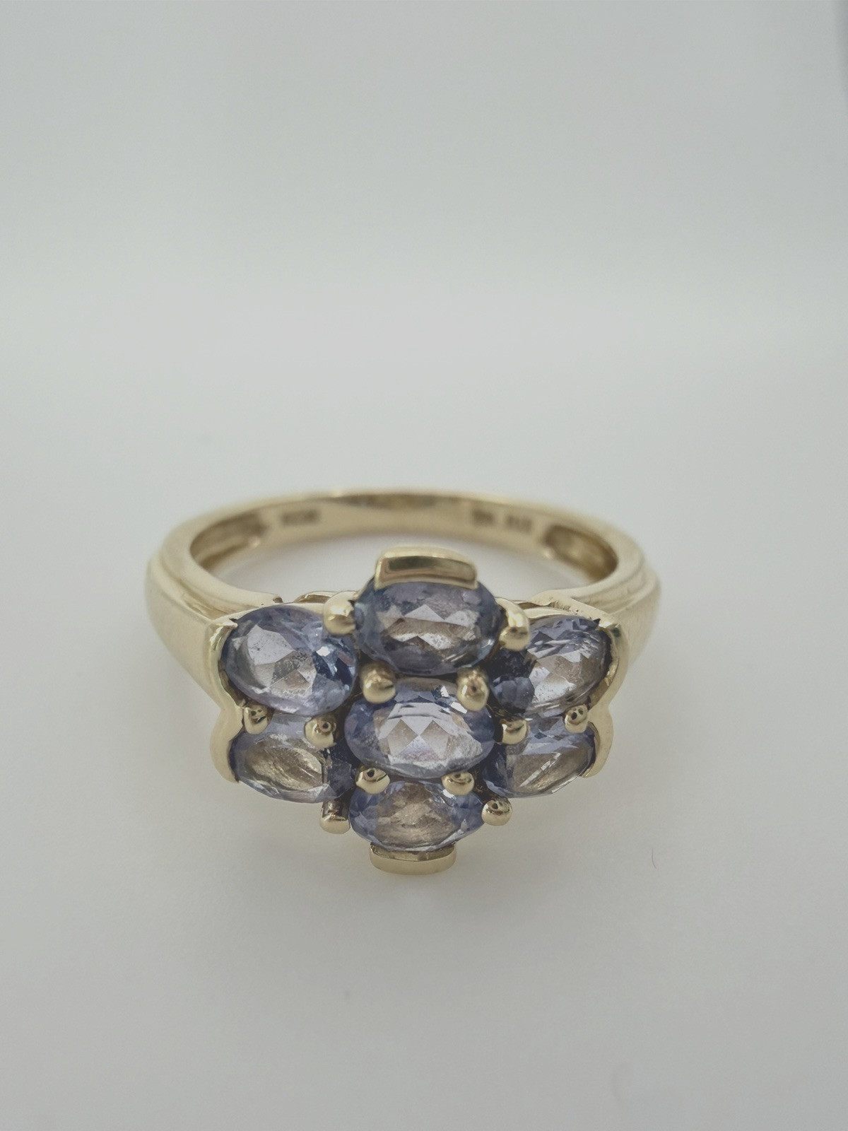 Vintage STS 14K Yellow Gold Natural Tanzanite Cluster Ring Size 7 Estate 3g Vintage STS 14K Yellow Gold Natural Tanzanite Cluster Ring Size 7 Estate 3g