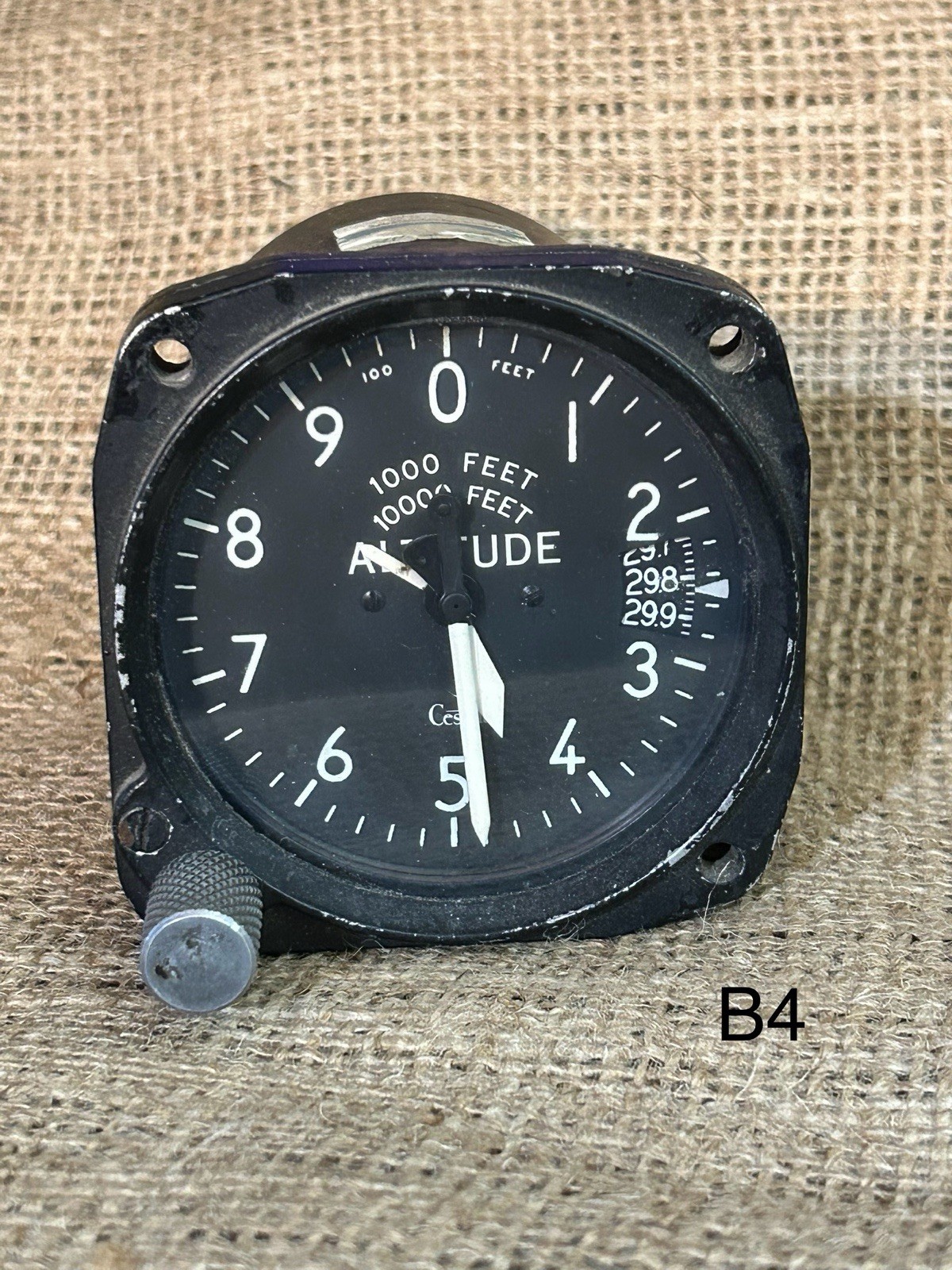Cessna Collectors Altimeter, Cessna P/N S-1313N1 not tested Cessna Collectors Altimeter, Cessna P/N S-1313N1 not tested