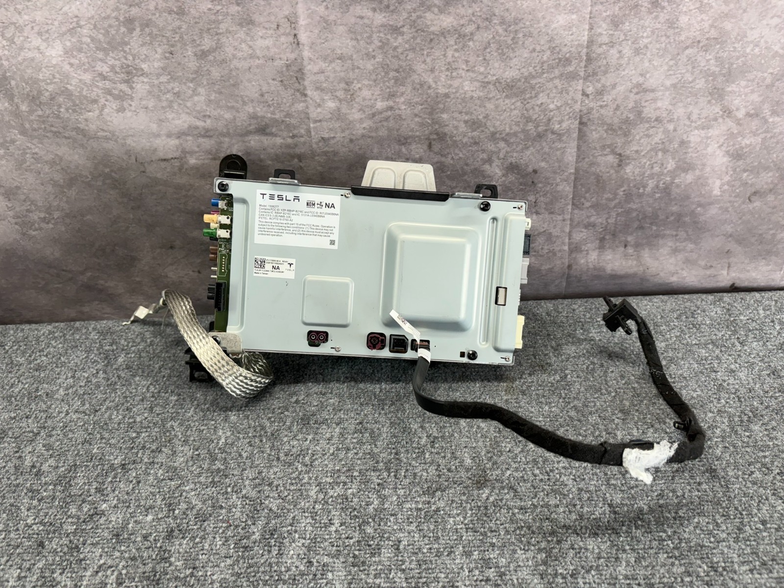 TESLA MODEL Y 2020-2024 MCU MULTIMEDIA COMPUTER CONTROL MODULE UNIT OEM